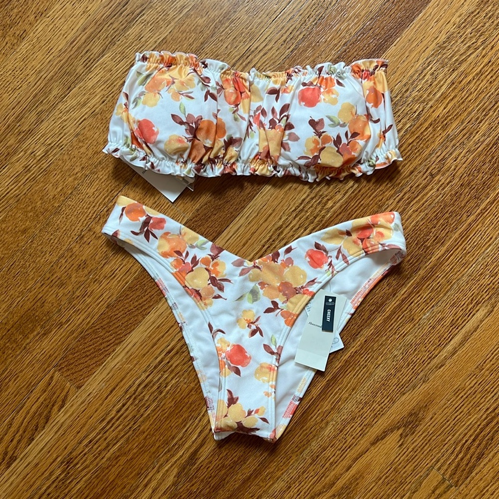 NWT Abercrombie & Fitch swimsuit 2 pc